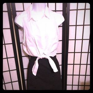 Button down tie front top!!
